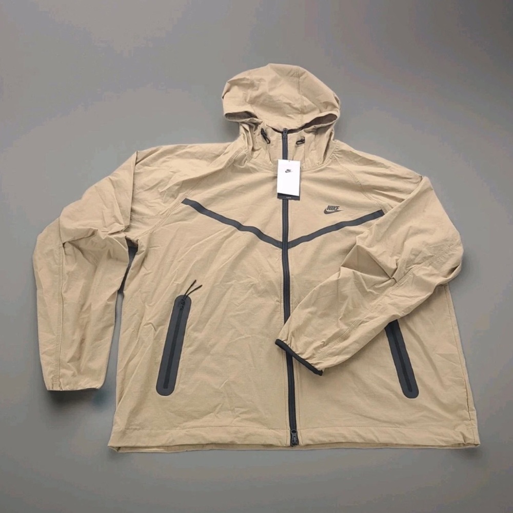 Nike Tech Windrunner Woven Full-Zip Jacket Beige Black Men’s Size L